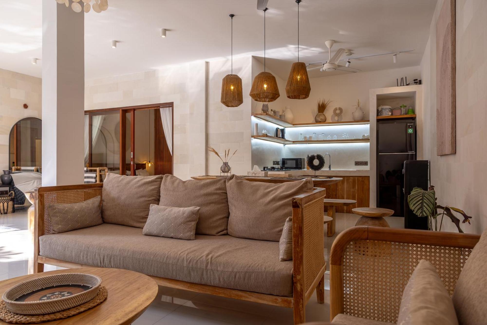 Turan Casa Auri Seminyak Villa Екстериор снимка