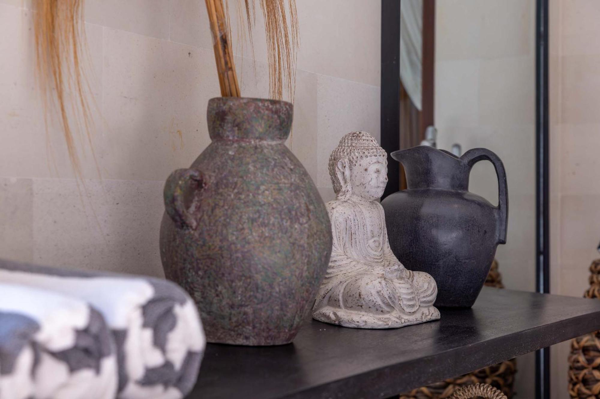 Turan Casa Auri Seminyak Villa Екстериор снимка