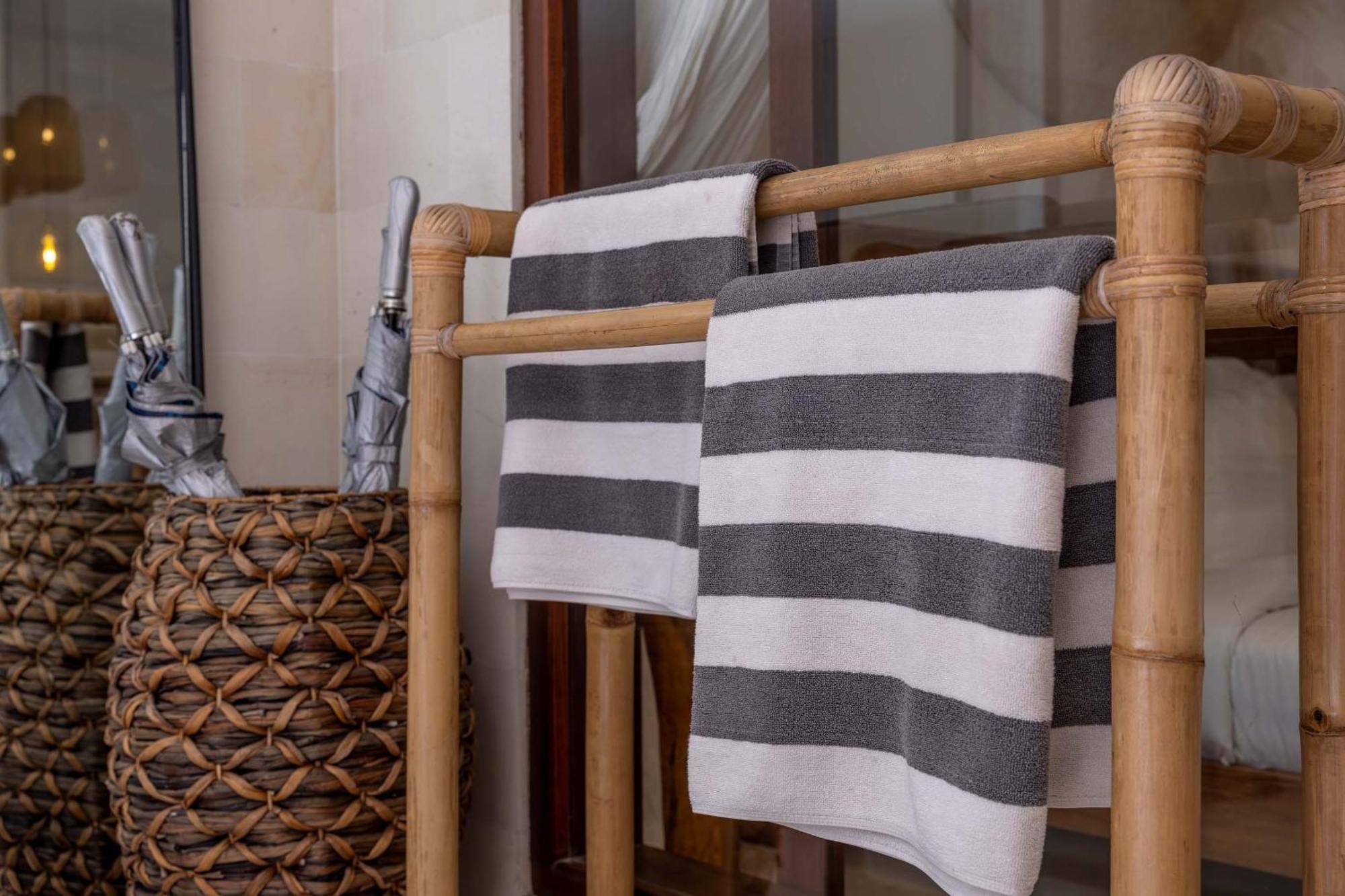 Turan Casa Auri Seminyak Villa Екстериор снимка